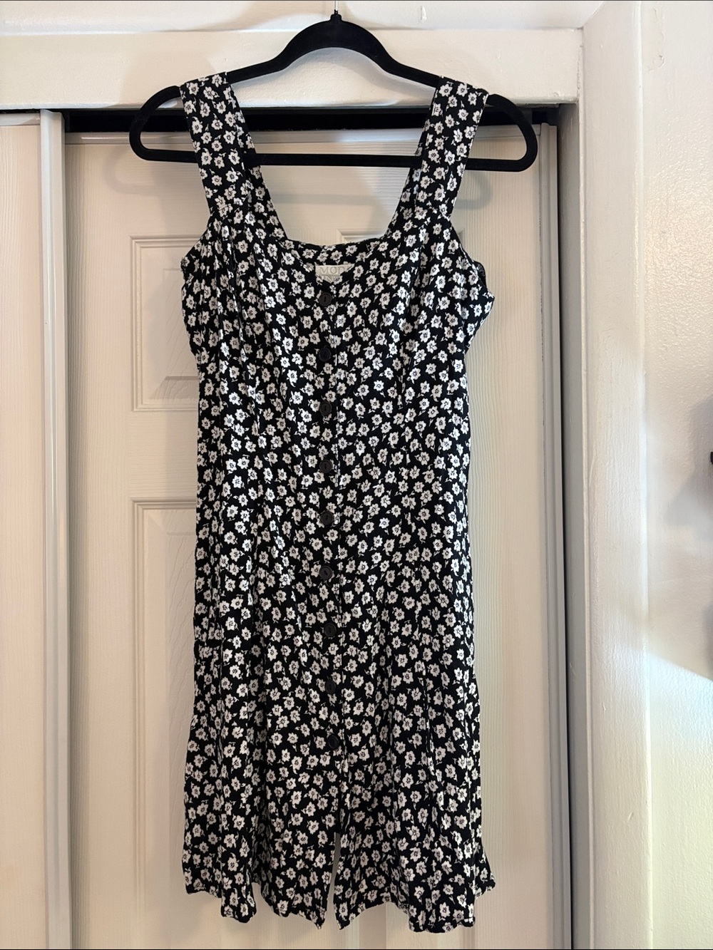 Moda International Black and White Floral V-Neck Mini Dress